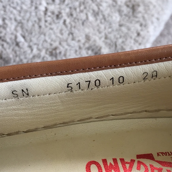 Salvatore Ferragamo Red Canvas Loafer 10 (2A) - Picture 11 of 11